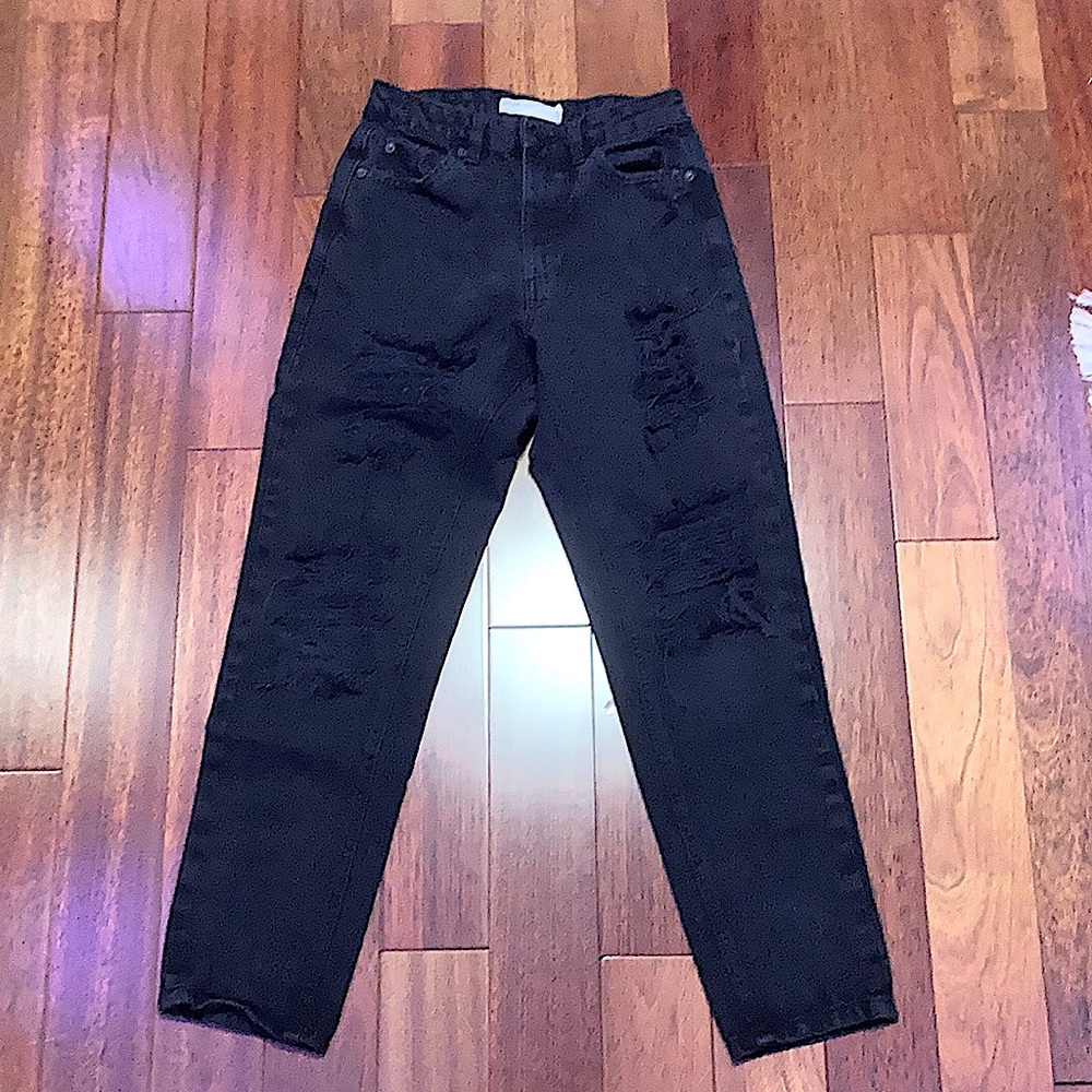 Black mom jeans